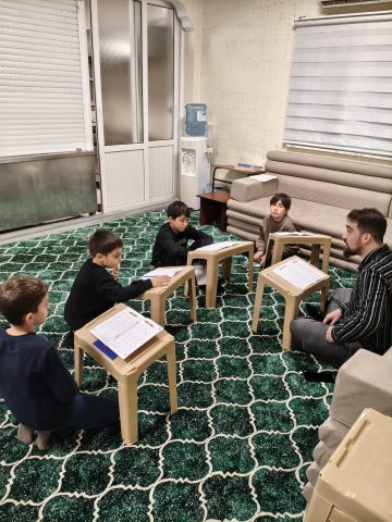 Madenler 365 Gün Kur'an Mektebi